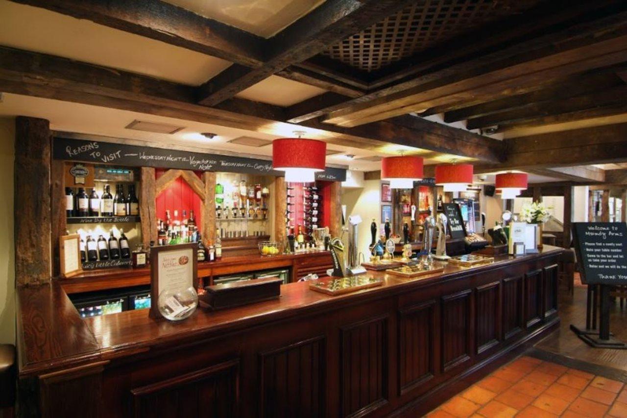 Tyger Inn Derby Bagian luar foto