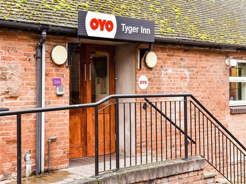 Tyger Inn Derby Bagian luar foto