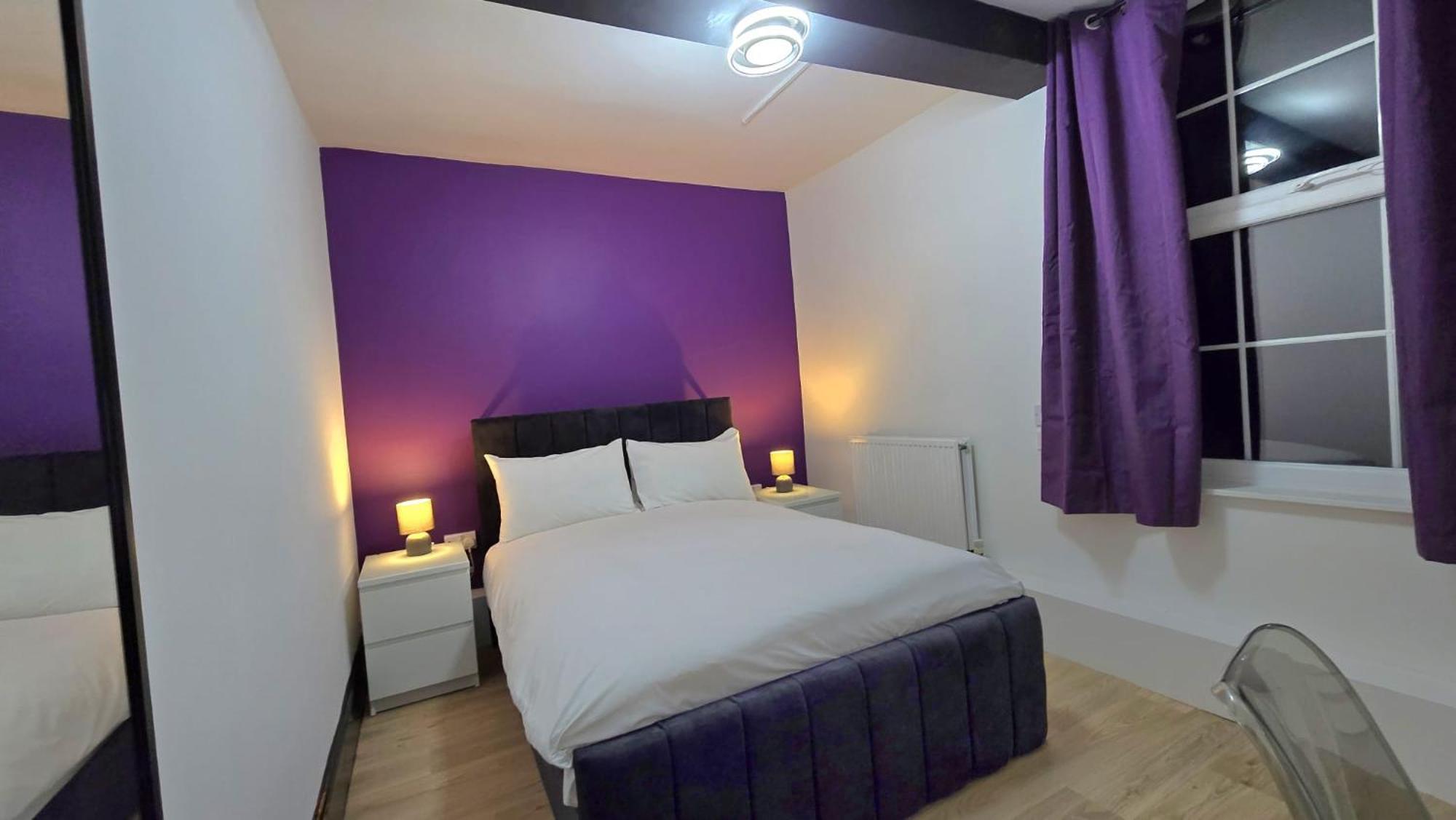 Tyger Inn Derby Bagian luar foto