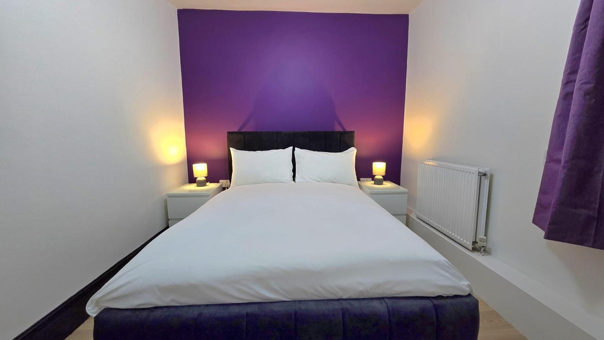 Tyger Inn Derby Bagian luar foto