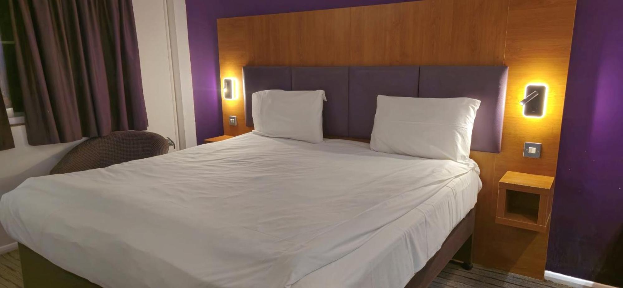 Tyger Inn Derby Bagian luar foto